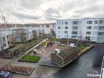 Näkymät rauhalliselle sisäpihalle