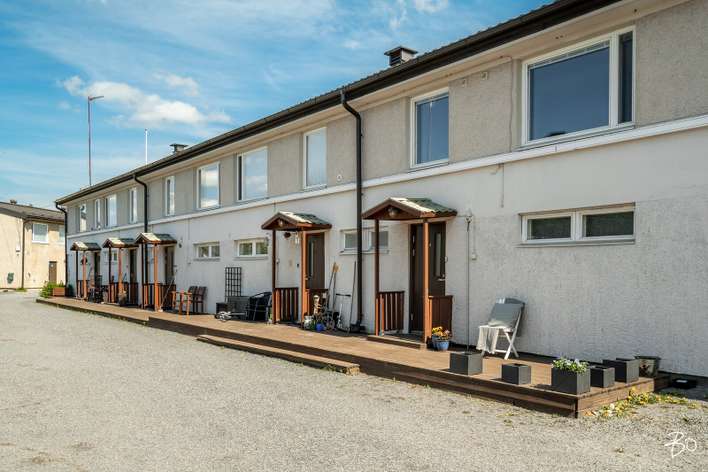 Rivitalo, 4-5h+k+s+vh+terassi (yj. 5h+k+kh+s), 93 m², Luolavuori - Widok 3