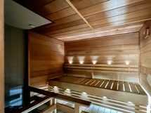 Taloyhtiön saunaosasto.