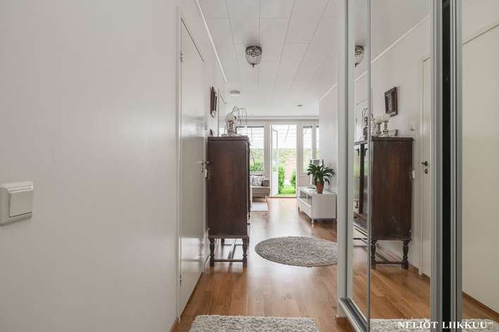 Rivitalo, 3h, k, kph/s, eril.wc, vh, terassi, ak, varasto, 74,5 m², Renkomäki - Näkymä 4