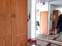 Eteinen