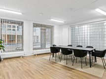 Kerhohuone osakkaiden käytössä