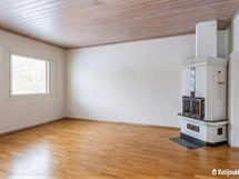 Olohuone varaavalla takalla  digistailattu kuva