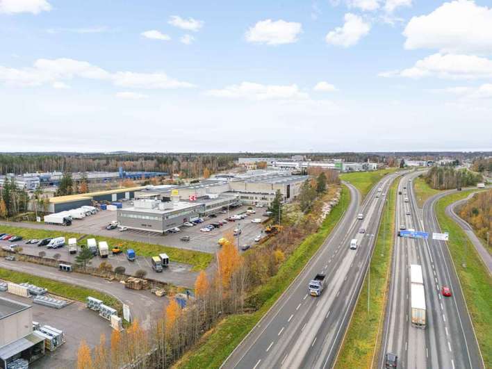 Liiketila, 706 m², Tuupakka - Näkymä 2