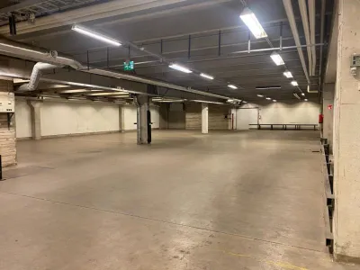 Toimitila, 905 m², Urusvuori - View 2