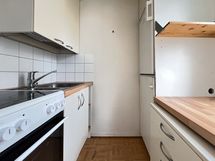 Keittiössä on astianpesukonevaraus.