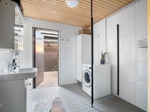 Kylpyhuone uusittu v. 2018