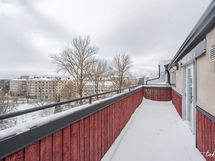 Taloyhtiön saunan kattoterassi