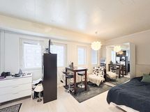 Upea kolmannen kerroksen koti hyvällä sijainnilla!