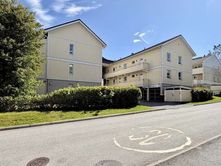 Kerrostalo, 3h, k, wc, vh, kph, s, katettu terassi, 62,5 m², Myllymäki, Hämeenlinna