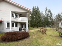 Oleakelupihaa - terassi