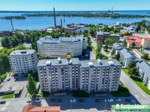Mainio keskeinen sijainti Palosaarella