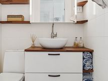 Erillinen wc.