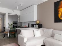 Avokeittiö - olohuone yhdistelmä