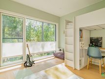 yläkerran mh2 (ransk.parveke)