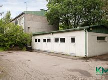 Autotallipaikka