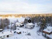 Näsijärvi aivan vieressä 