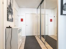 Eteinen