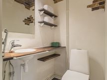 Erillinen wc