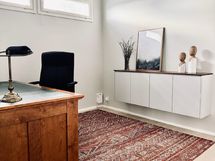 Keskikerroksen työhuone