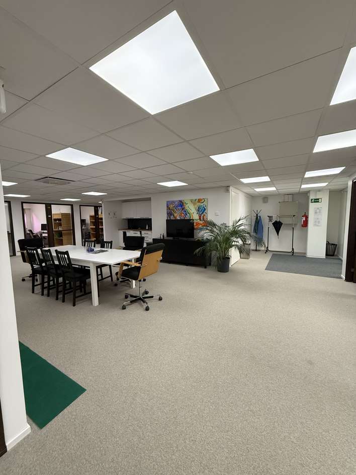 Liiketila, 382 m², Herttoniemi – pohled 4
