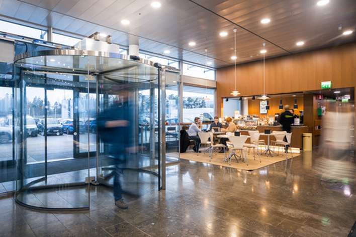 Liiketila, 693 m², Otaniemi - Näkymä 3