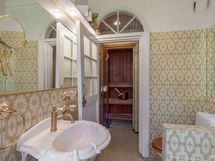 Yläkerran saunallinen kph