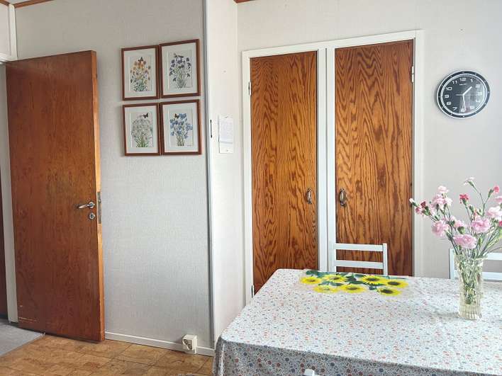 Omakotitalo, 3mh, oh, k, kph, kellarissa ph, s, pukuh., pannuh. varastot. 2*kellari, askartelutilaa, 105/177 m², Vähärauma - Näkymä 4