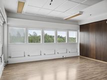 B 24, 150 m²