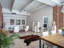 Upeat massiiviset kattopalkit