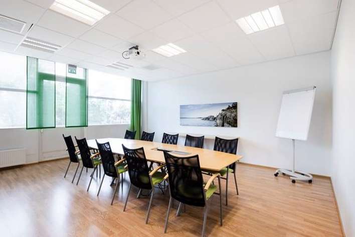 Liiketila, 251 m², Haukilahti, Espoo