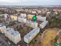 Teuvo Pakkalantie päättyy puistoalueeseen