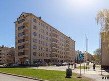 Julkisivu