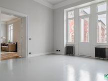 Mariankadun puoleinen huone