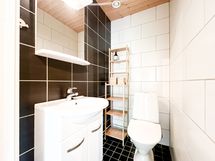 Erillinen wc.