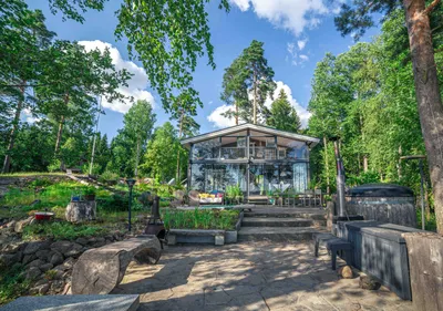 Talo, Tupakeittiö parvella, lasitettu terassi lasitetulla parvekkeella, sauna puukiukaalla, 56 m², Immalanjärvi