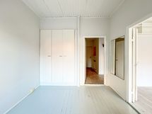 Kaappitilaakin on kivasti.