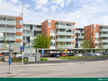 Julkisivu