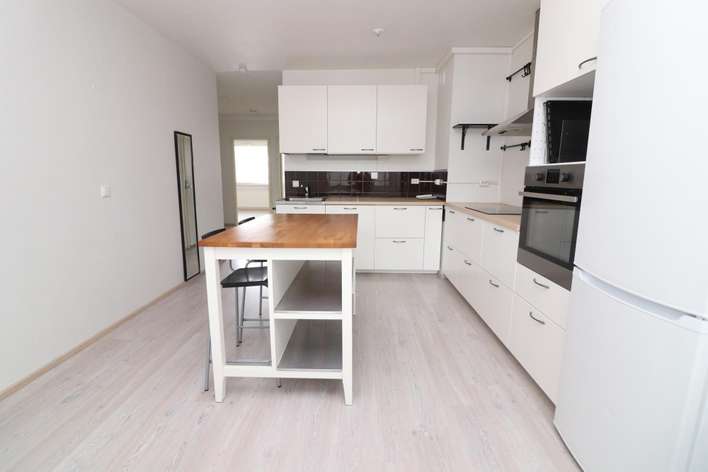 Kerrostalo, 3h + k + vh + lasitettu parveke, 79 m², SAARIJÄRVI, Kuopio
