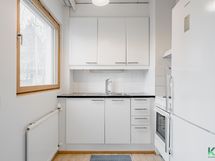 Hyvin varustettu keittokomero