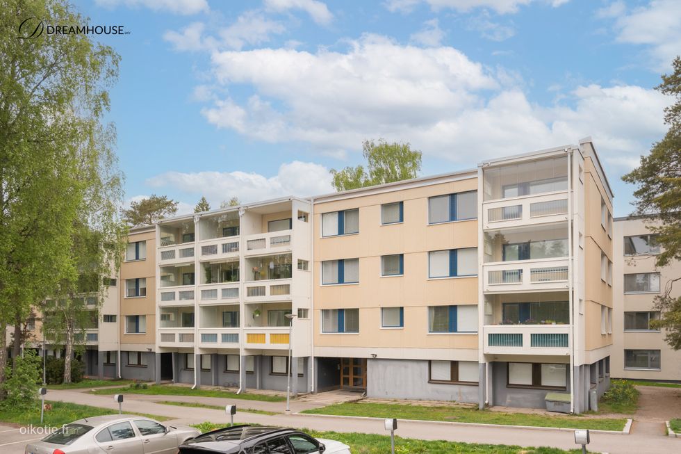Hyväpohjainen kolmio Yläkartanonkujalla!