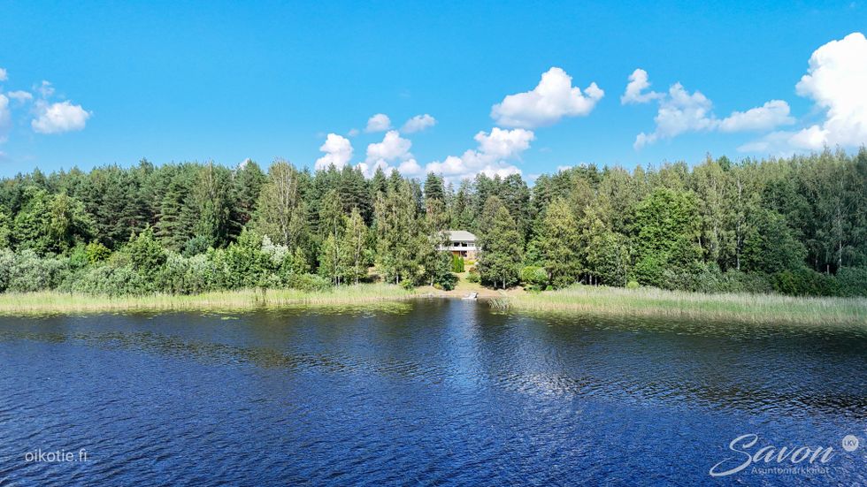 rannalta päin