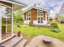 kesähuoneelta näkymät talollet talolle