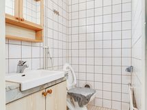 Erillinen WC