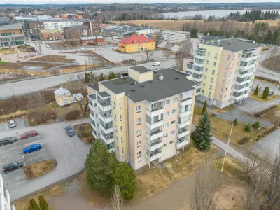 Kerrostalo, 2h,k,kph,s,wc,vh,lasit.p., 58 m², Halkola