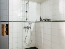 Suihkutila ja sauna