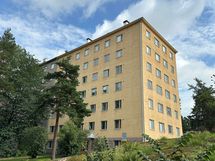 Julkisivu
