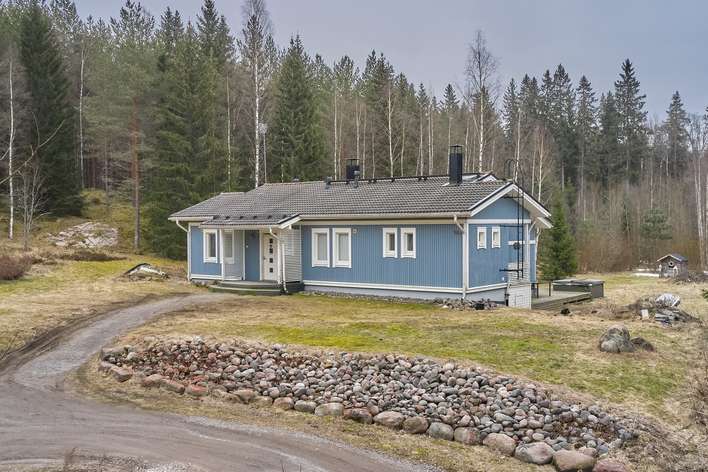 Omakotitalo, 3mh,oh,k,kph,s,2xwc,khh, 126 m², Lieviö - Näkymä 3