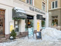 Samassa talossa ihana kahvila!