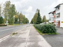 Paikallisliikenteen linja-autopysäkille on kävelymatka